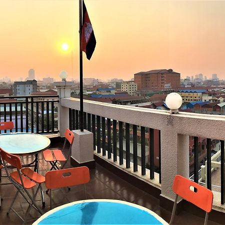 Lalune Hotel Phnom Penh Exteriör bild