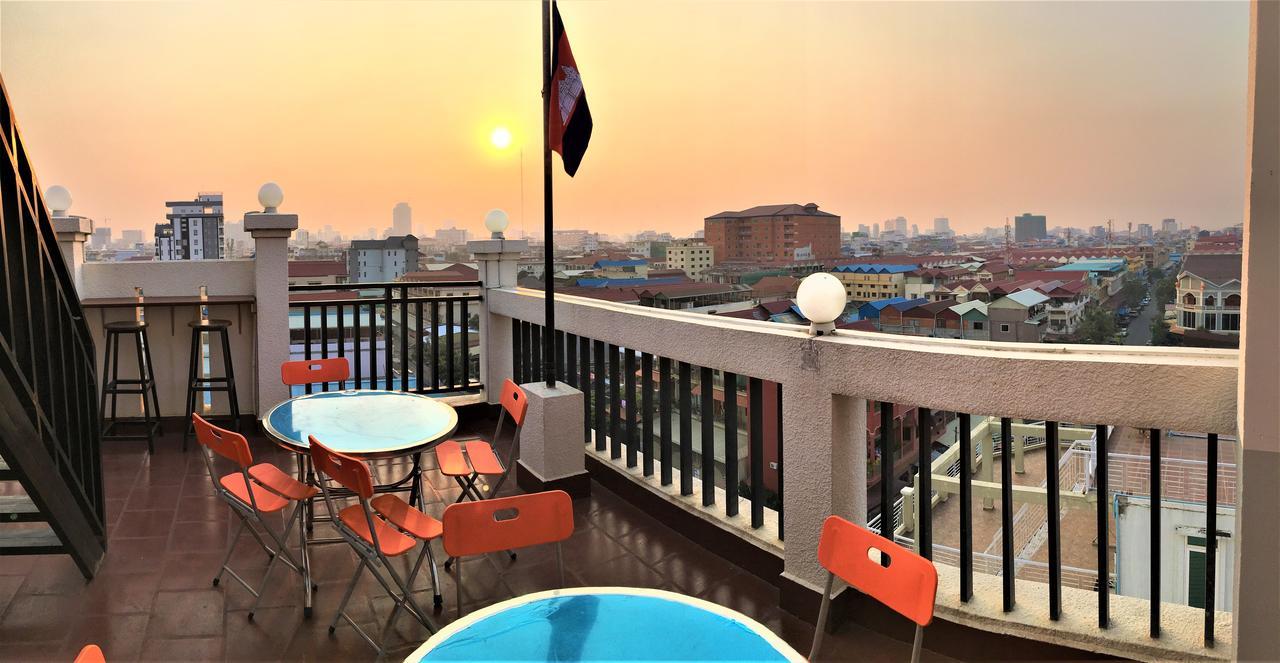Lalune Hotel Phnom Penh Exteriör bild