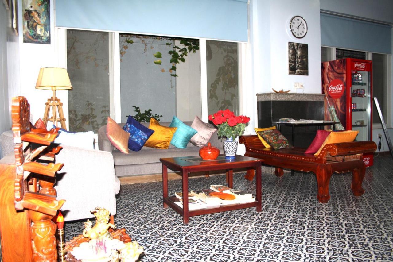 Lalune Hotel Phnom Penh Exteriör bild