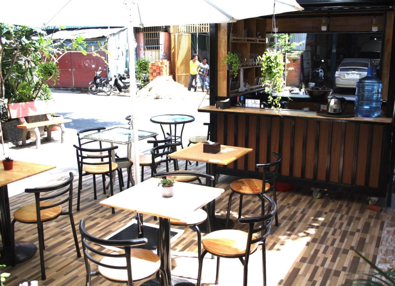 Lalune Hotel Phnom Penh Exteriör bild