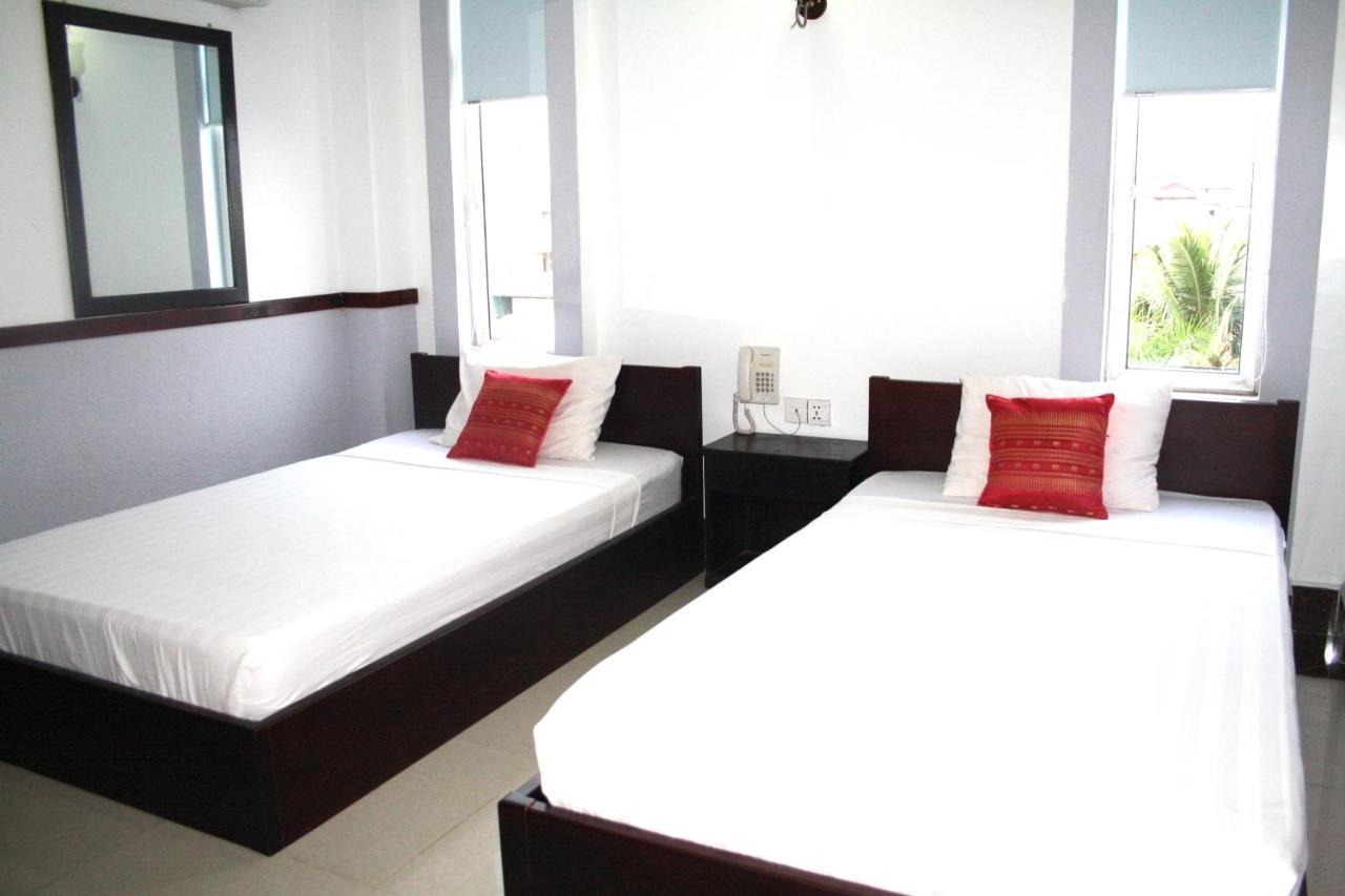 Lalune Hotel Phnom Penh Exteriör bild