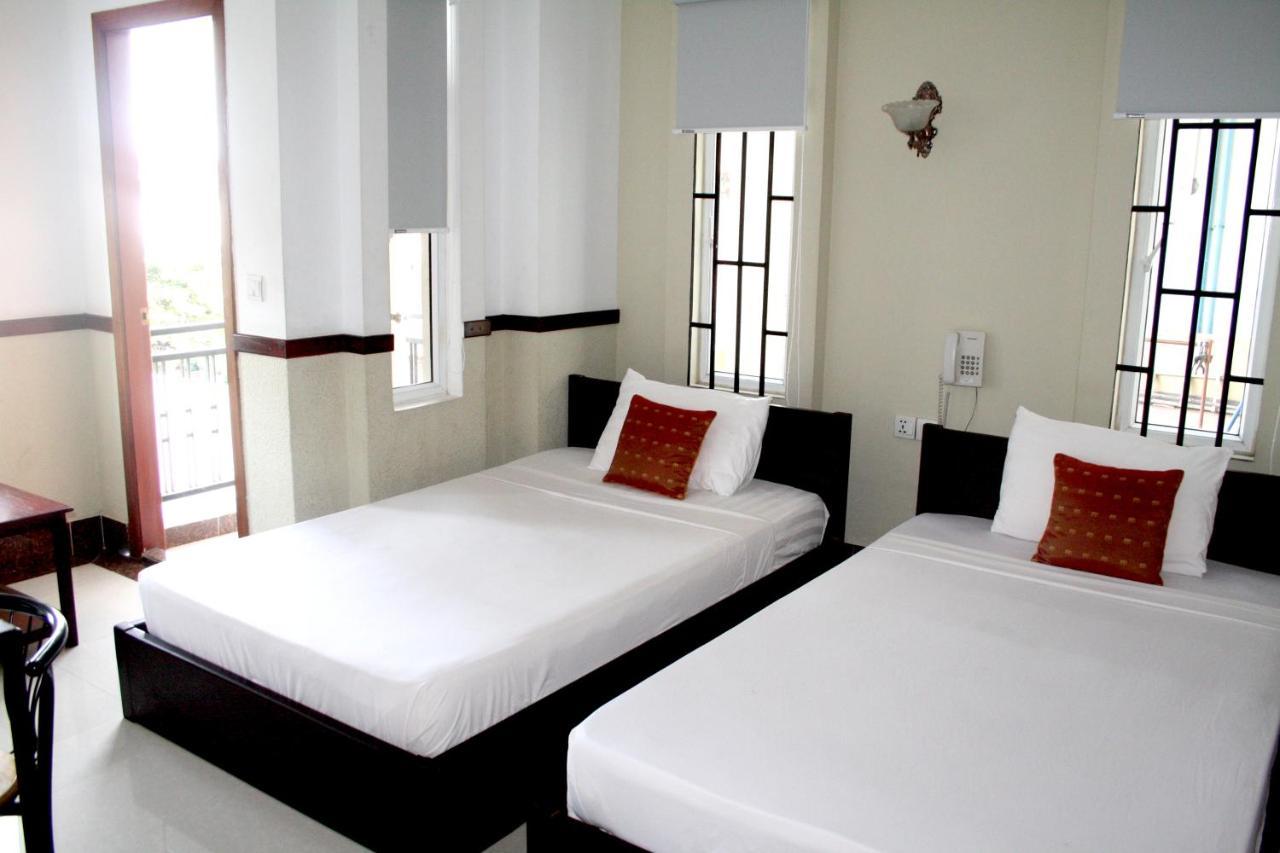 Lalune Hotel Phnom Penh Exteriör bild