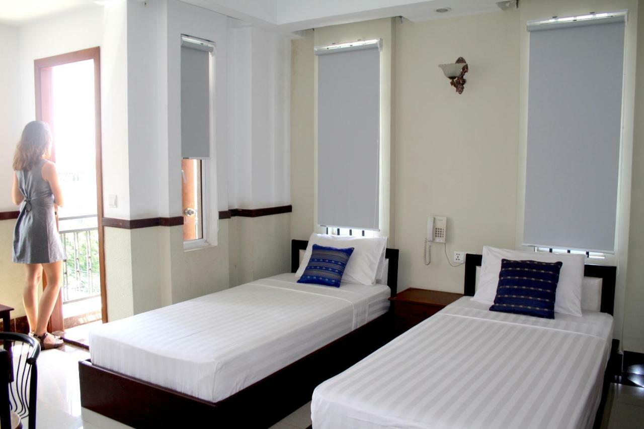 Lalune Hotel Phnom Penh Exteriör bild